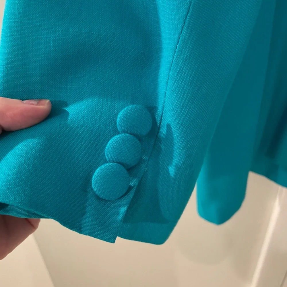 Vintage christian Dior women's skirt suit blue buttons read for sizing